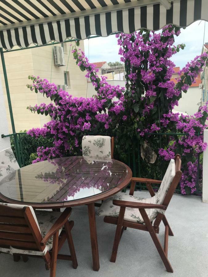 Apartment Sara Baska Voda